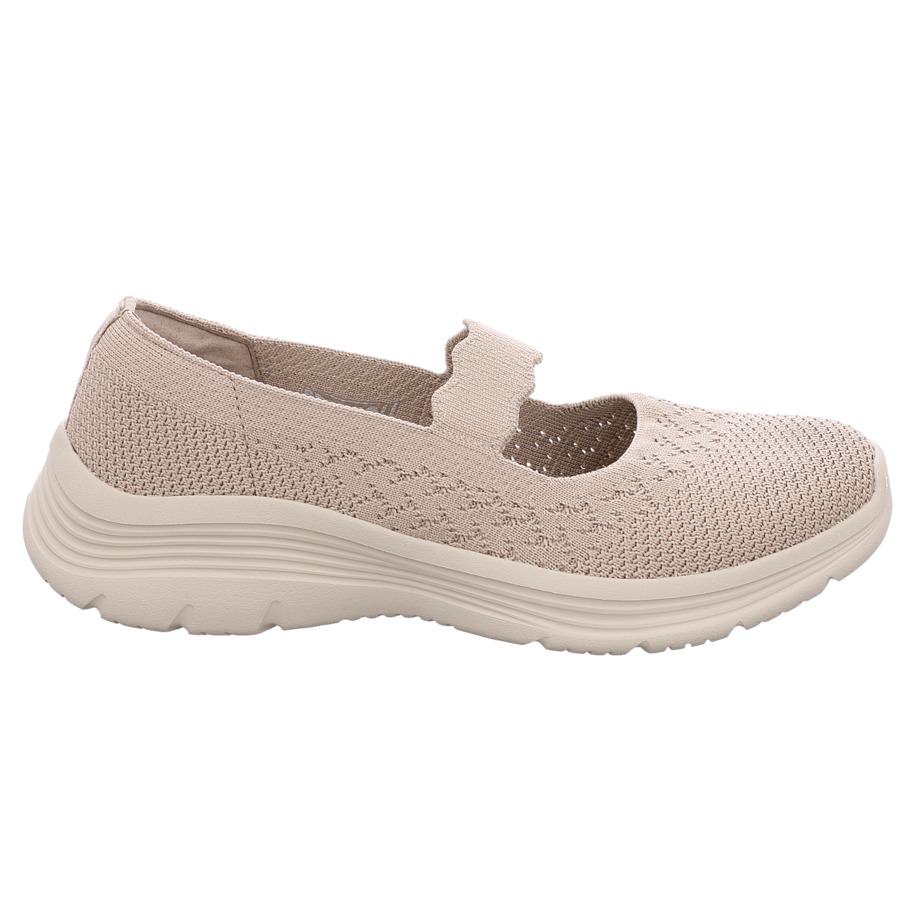 SKECHERS Bedford