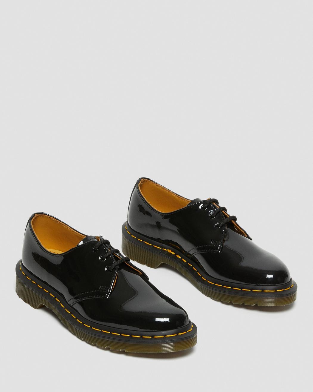 dr martens airwair 1461